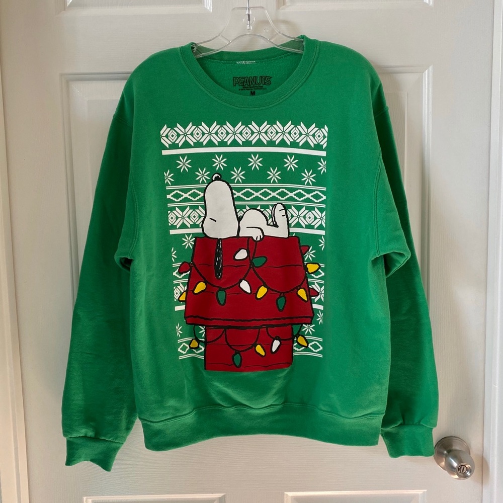 Peanuts Snoopy Holiday Graphic Green Crewneck Fleece Sweater